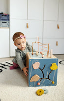 Aktivna kocka - pored mora