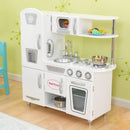 Vintage kuhinja u beloj boji